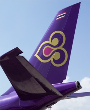 (C) タイ国際航空
