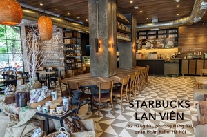 (C) Starbucks Vietnam ハンバイ通り店