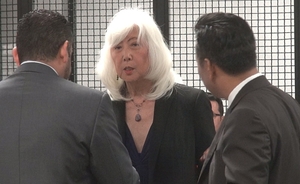(C) Ngoc Lan, (中央)ヤマモト弁護士