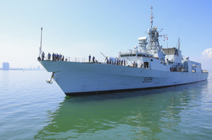 (C) vnexpress, カナダ海軍「カルガリー」