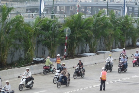 （C） Saigontimes　,TL