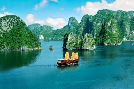 (C) halongbaycruises365.com