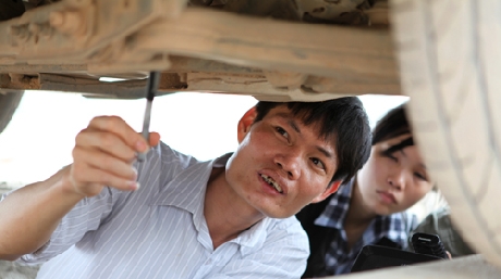 (C)Tuoi tre,Tuan Phung、レ・バン・タック氏