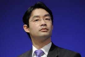 （C） englishclass,　フィリップ・レスラー独副首相