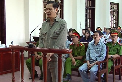 (C) Vnexpress, ファム・タイン・ビン被告