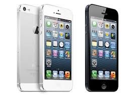 (C) Apple, 新型モデル「iPhone 5」