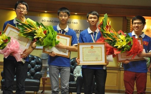 (C) Vietnamnet