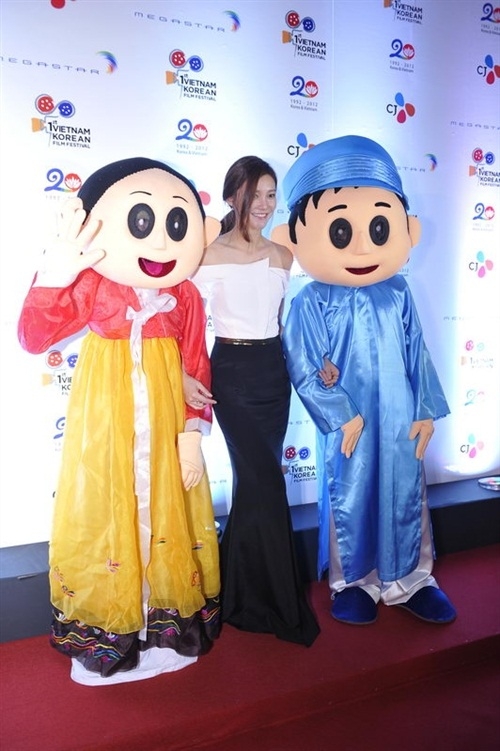 (C) Thanhnien
