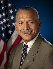 黒人初のNASA長官、チャールズ・ボールデン氏がベトナムを訪問 [社会] - VIETJOベトナムニュース