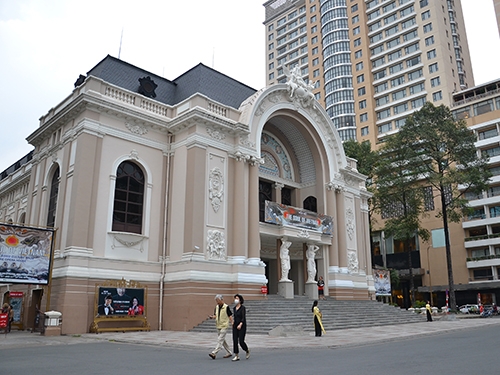 (C)Nguoilao dong,Tan Thanh、市民劇場