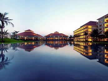 (C)accorhotels