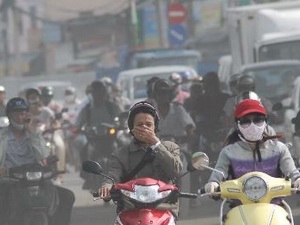 (C)Viet Nam Plus, 工業団地内の道