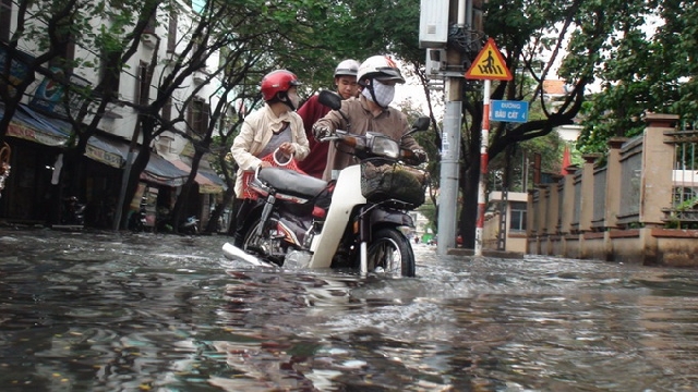 (C)tuoitre, 南部は浸水に注意