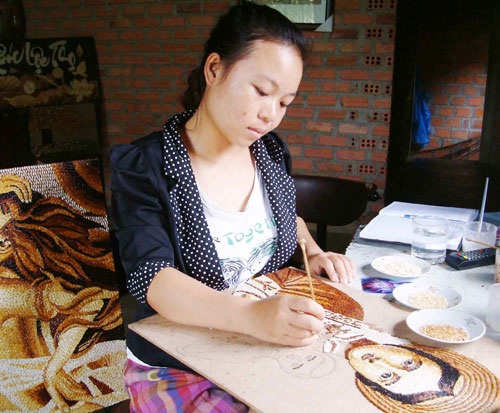 （C）Thanh nien,Gia Huong