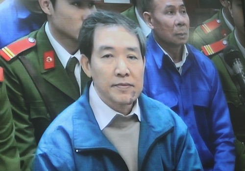 (C)VnExpress,Viet Dung、ズオン・チー・ズン被告