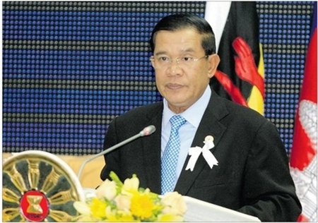 (C) baomoi, フン・セン首相