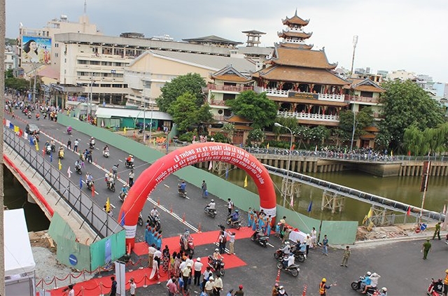 （C）  saigontimes,　レバンシー橋