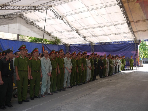 （C）  thanhnien