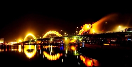 (C) dantri, ロン橋