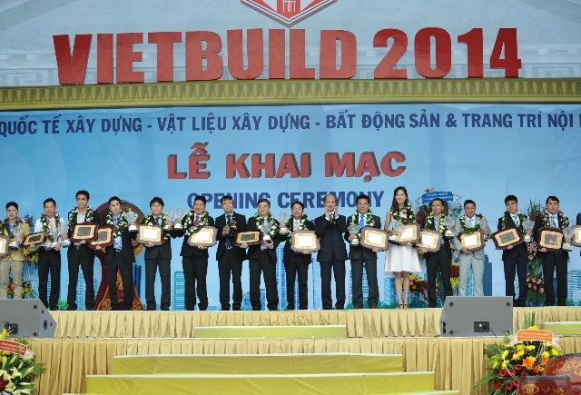 （C）  vietbuild
