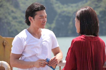(C) giaothongvantai 「空中で翼を打つ(Dap canh giua khong trung)」