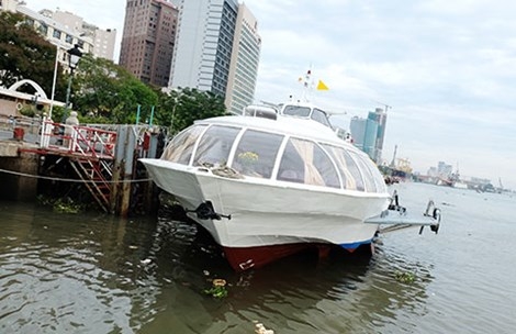 (C) Phap Luat TP. HCM