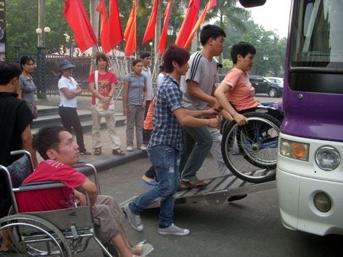 (C) baoxaydung