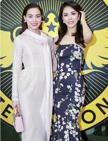 (C) vnexpress, 森理世(右)とホー・ゴック・ハー(左)