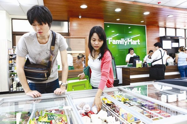 (C)Saigon times,Minh Khue