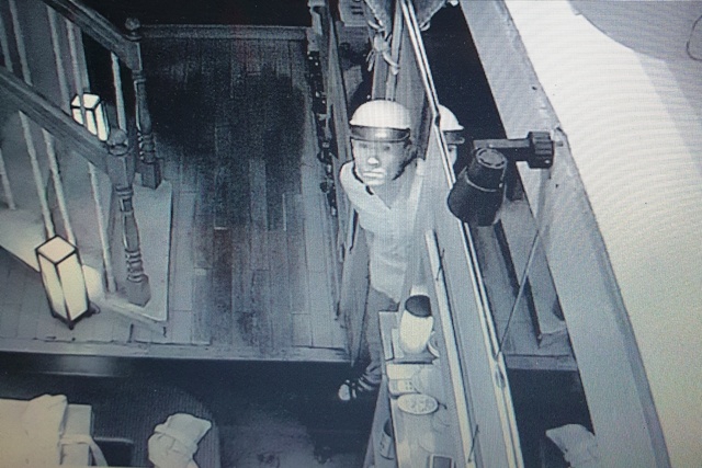(C) vietnamnet, 防犯カメラに映った犯人の姿