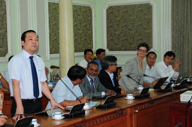 (C) thesaigontimes, Van Nam