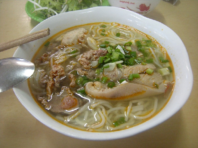 (C) VIETJO, ブンボーフエ