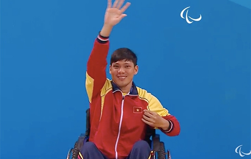 (C) vnexpress, トゥン選手