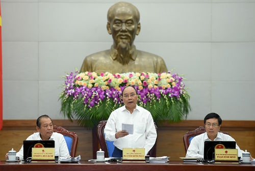 (C) VGP, VnExpress, 政府定例会議