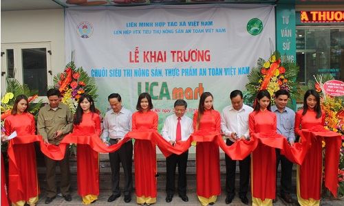 (C) Thoi Bao Kinh Doanh