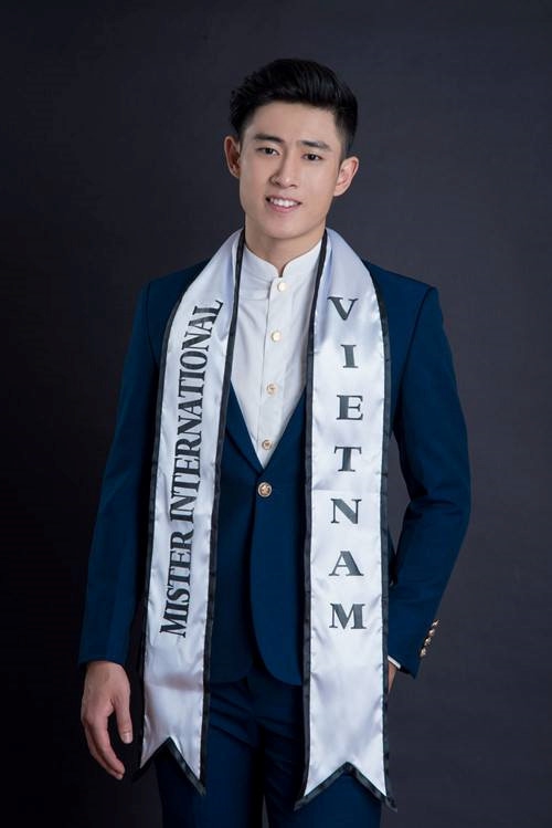 (C) Thanh Nien