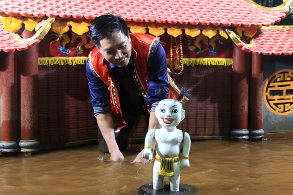 (C) Vietnamnet