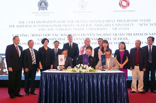 (C)Saigon times,Dao Loan
