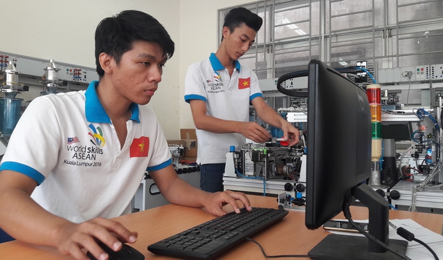 (C) Quang Phuong, Tuoi Tre