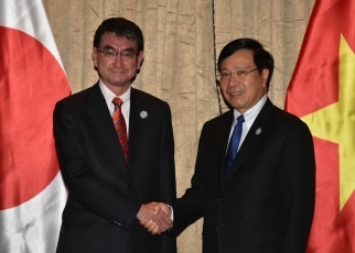 (C) 外務省