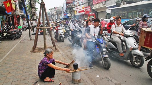 (C) Phu nu Vietnam