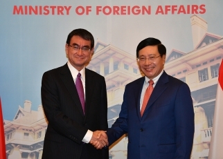 (C) 外務省