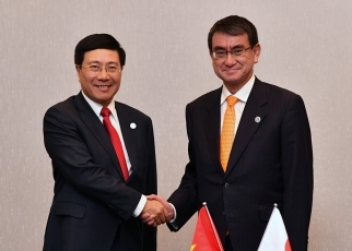 (C) 外務省