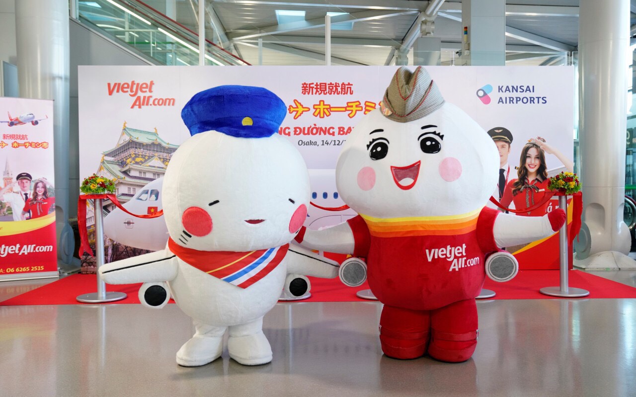(C) vietjetair