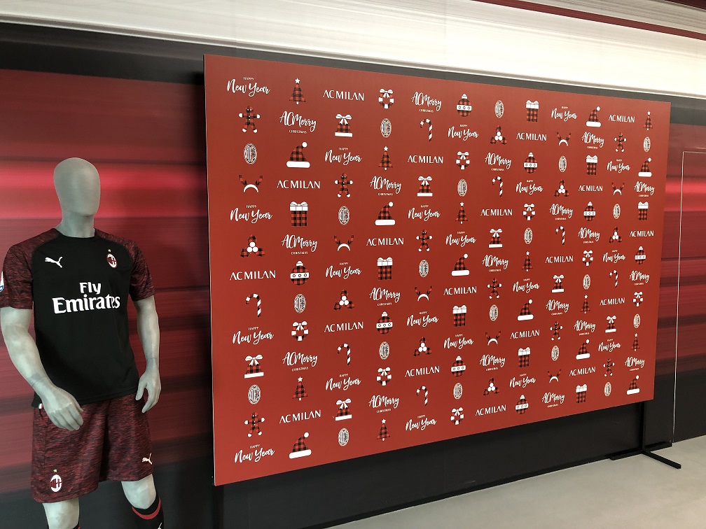 伊acミラン サッカー公式スクールをハノイで開校へ 東南アジア唯一 スポーツ Vietjoベトナムニュース 伊acミラン サッカー公式スクールをハノイで開校へ 東南アジア唯一 スポーツ Vietjoベトナムニュース