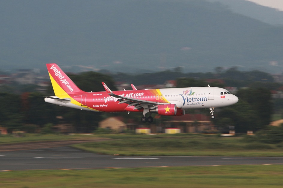 (C) Vietjet