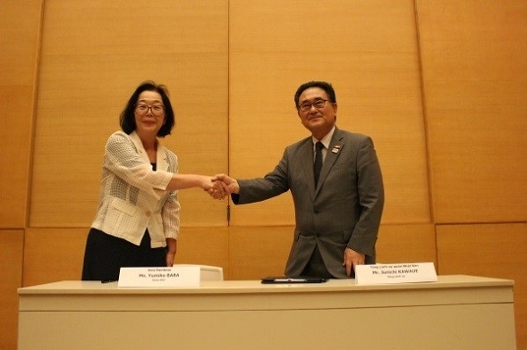 (C) 在ホーチミン日本国総領事館, 河上総領事とSeed to Table伊能理事長