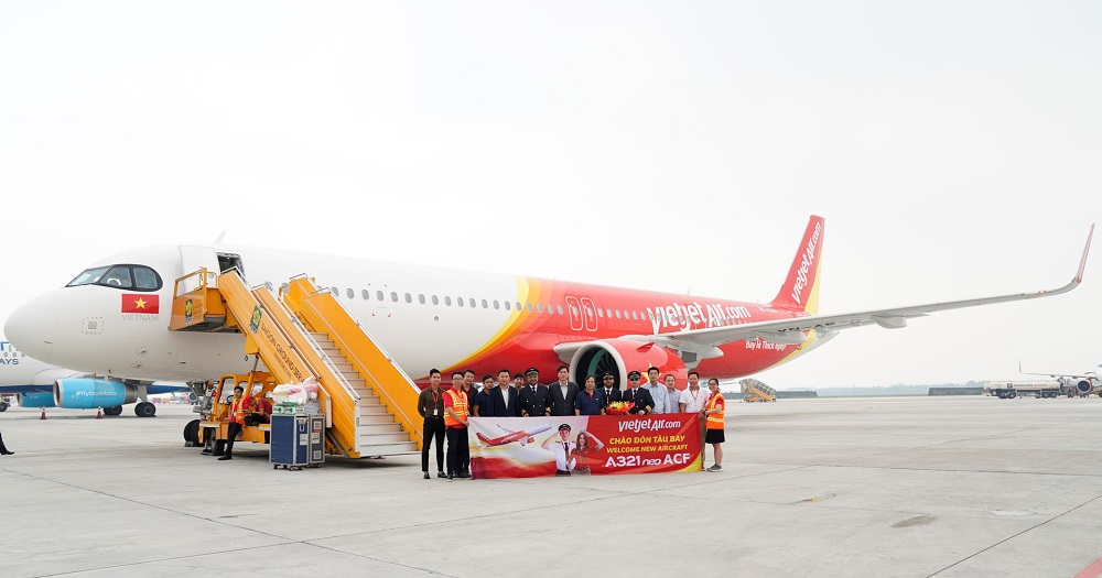 (C) Vietjet Air