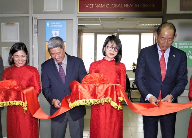 (C)Vietnam+