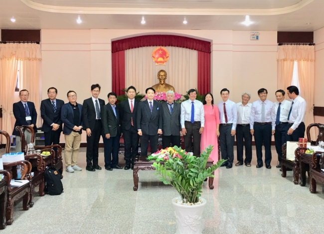 (C) 医療法人社団大伸会